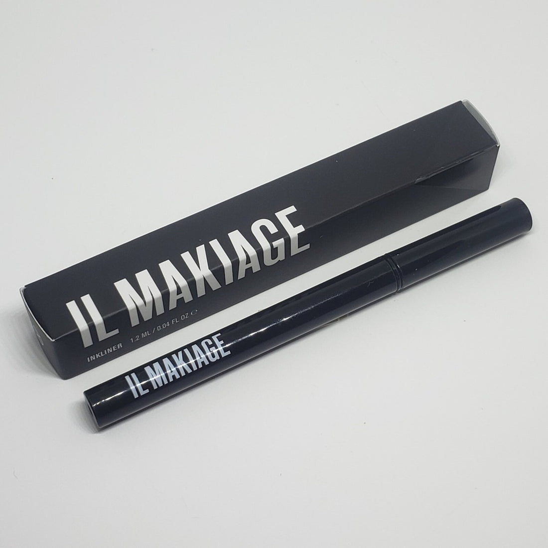 IL MAKIAGE INKLINER LIQUID EYELINER BLACK